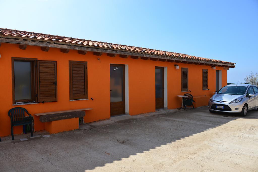 Vila Agriturismo Su Nuratolu Sagama Exteriér fotografie