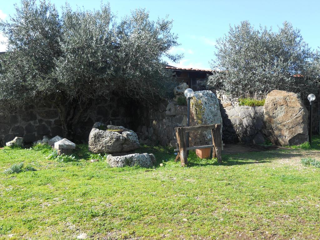 Vila Agriturismo Su Nuratolu Sagama Exteriér fotografie